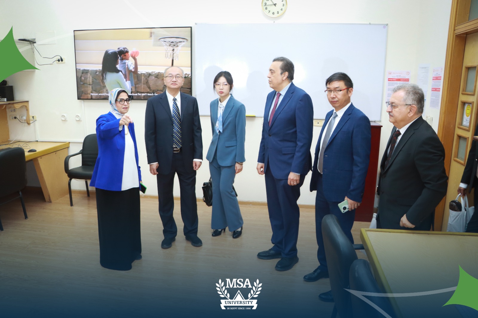 Delegation from Yunnan University (13)